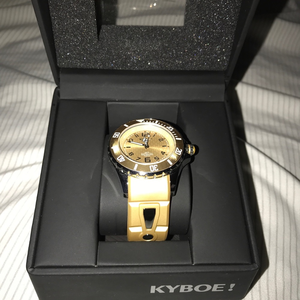 Kyboe giant 40 mm watch